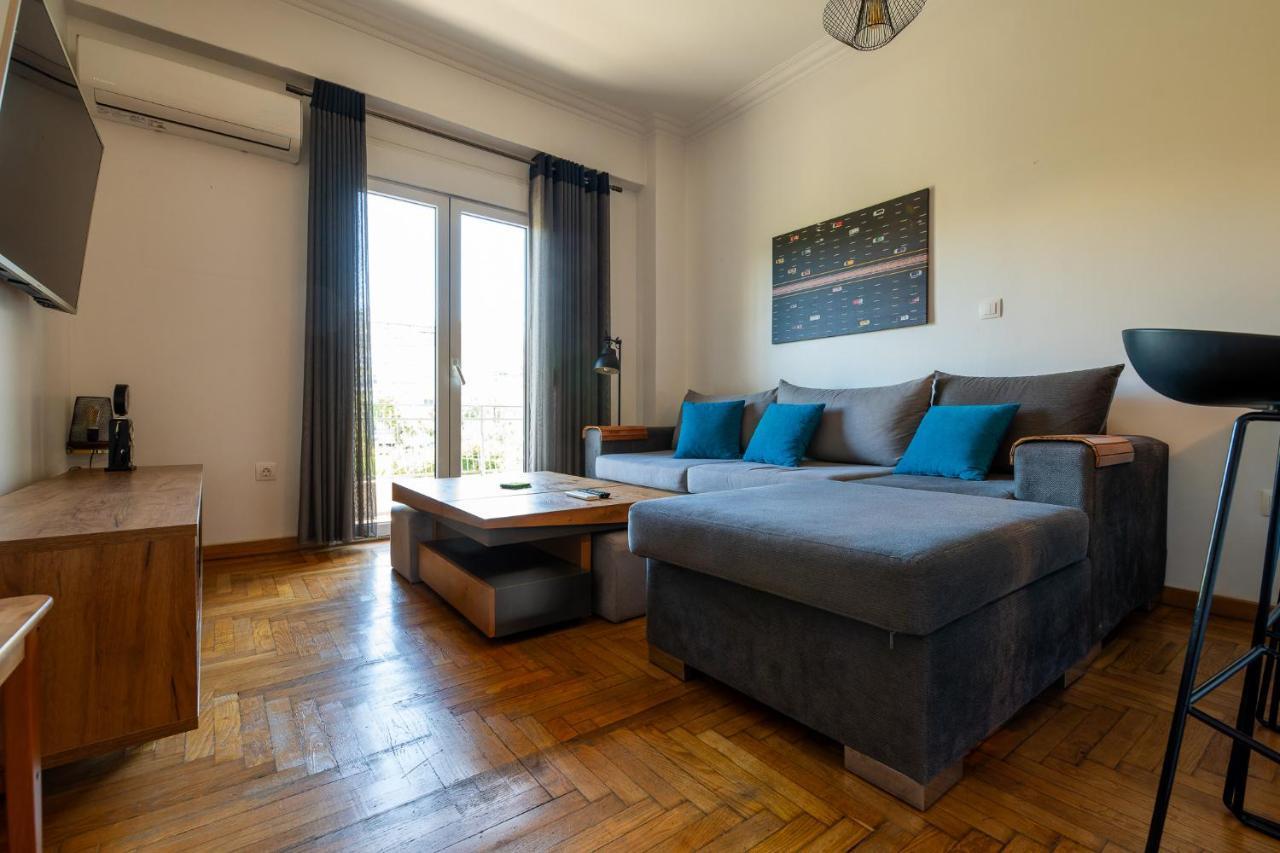 The Acropolis Hideaway 2-Bdr Apt Next To Metro 아테네 외부 사진