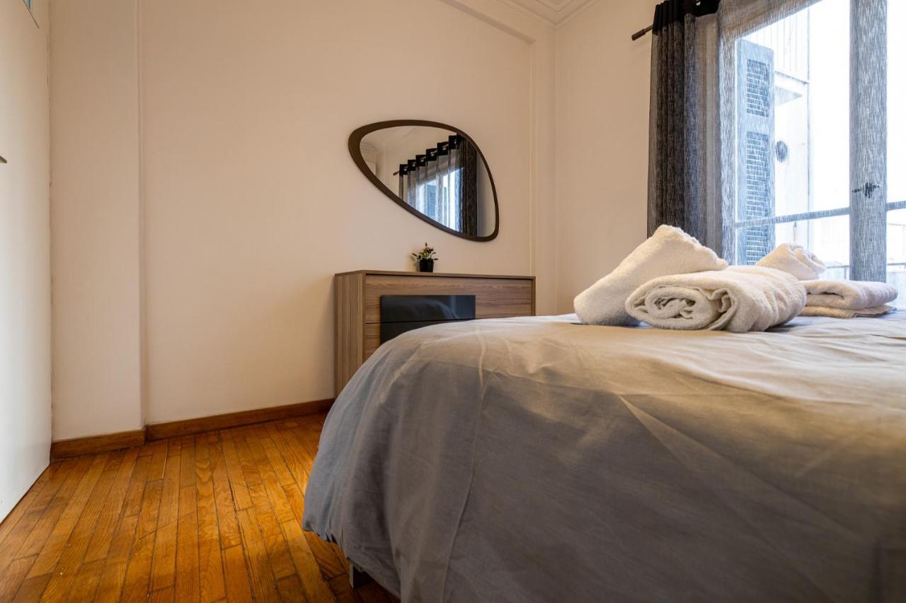 The Acropolis Hideaway 2-Bdr Apt Next To Metro 아테네 외부 사진